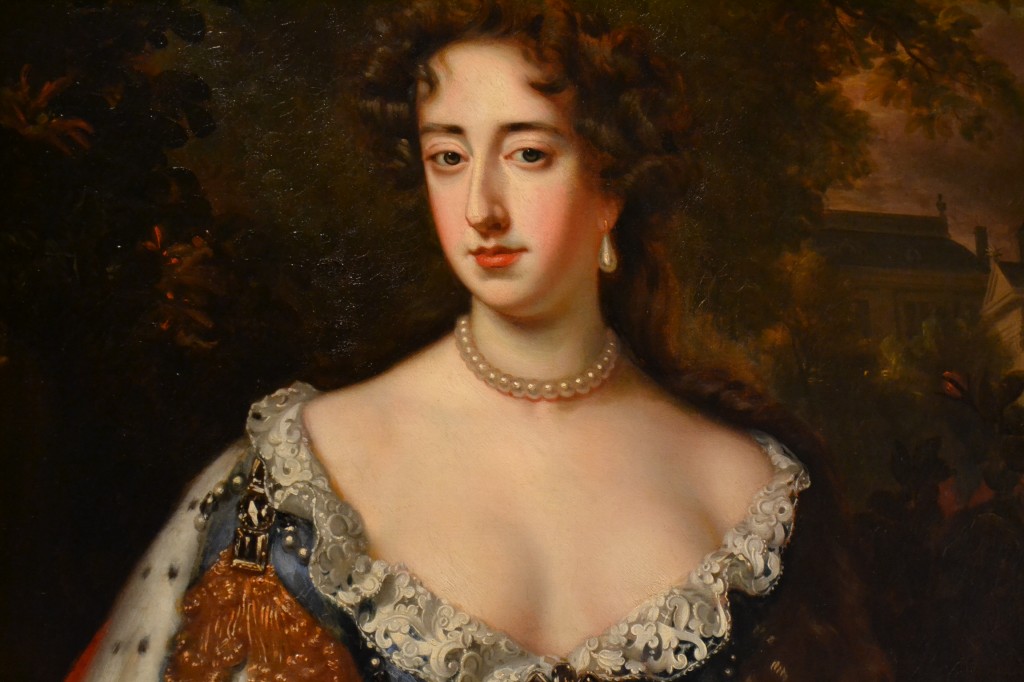 Mary II, Photo taken by Andrea Zuvich at In Fine Style at Buckingham Palace.