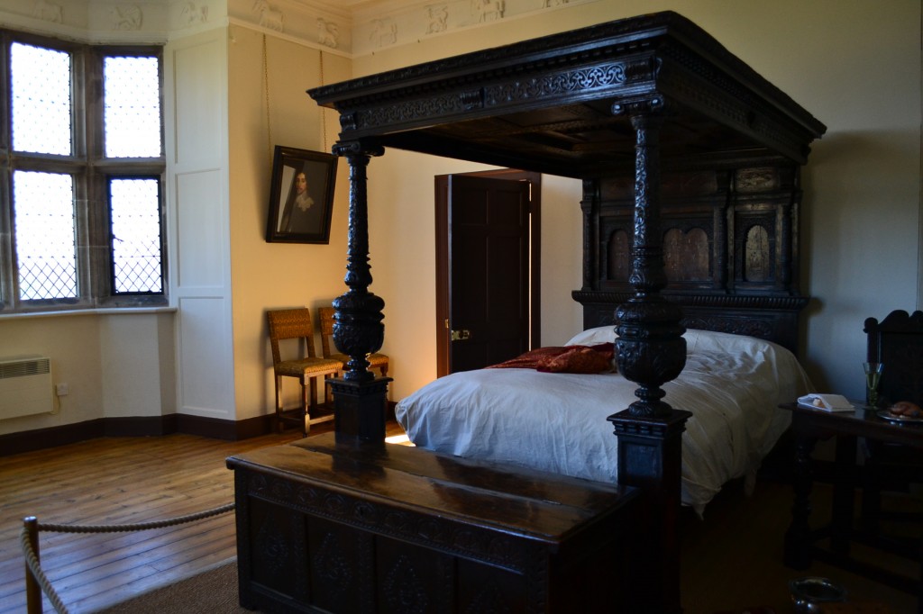 17th-century bed in the Orange Chamber